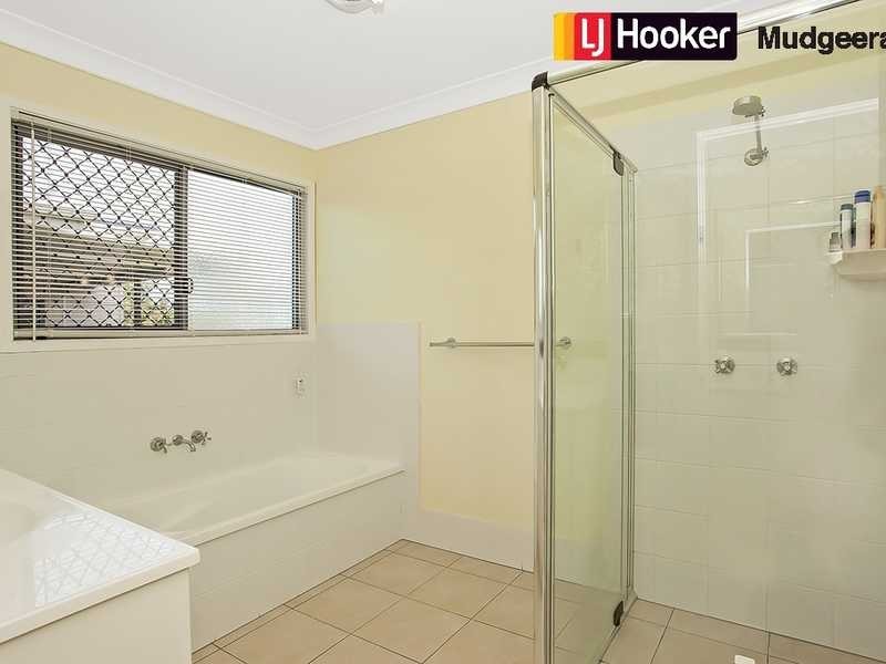 12 McLachlan Avenue, Mudgeeraba QLD 4213