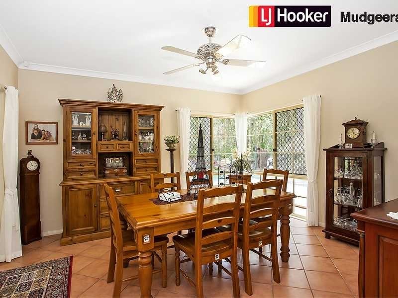 26 Lomatia Court, Bonogin QLD 4213