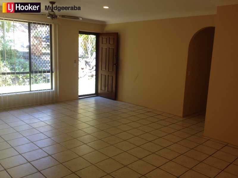 41 Moonbeam Parade, Mudgeeraba QLD 4213