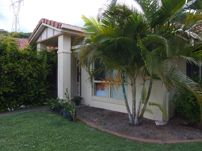 17 Hertford Crescent, Mudgeeraba QLD 4213