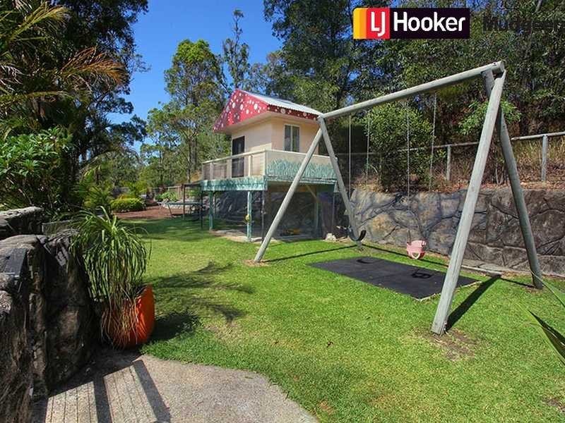 15-17 Honeysuckle Lane, Bonogin QLD 4213