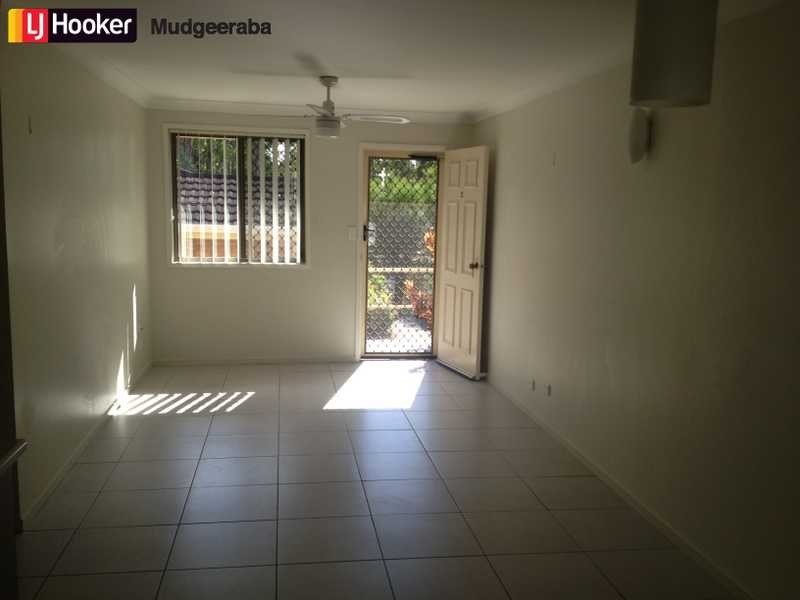 2/3 Regency Place, Mudgeeraba QLD 4213