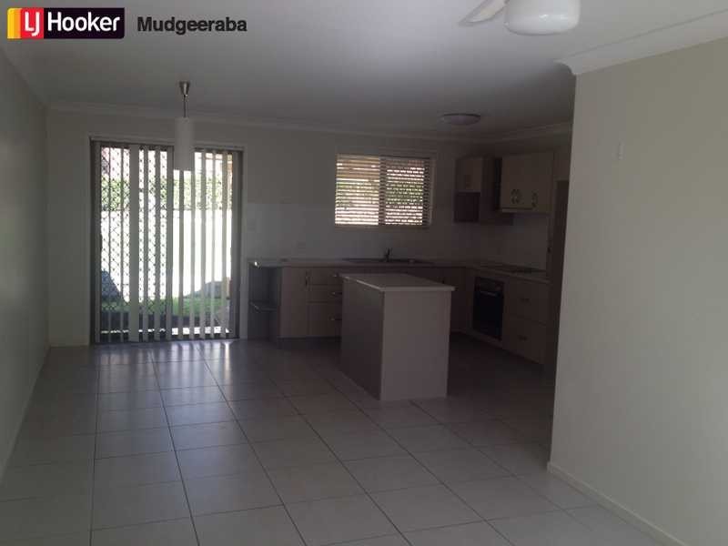 2/3 Regency Place, Mudgeeraba QLD 4213