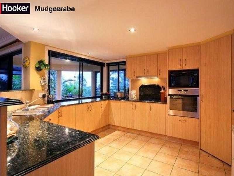120 Strawberry Rd, Mudgeeraba QLD 4213