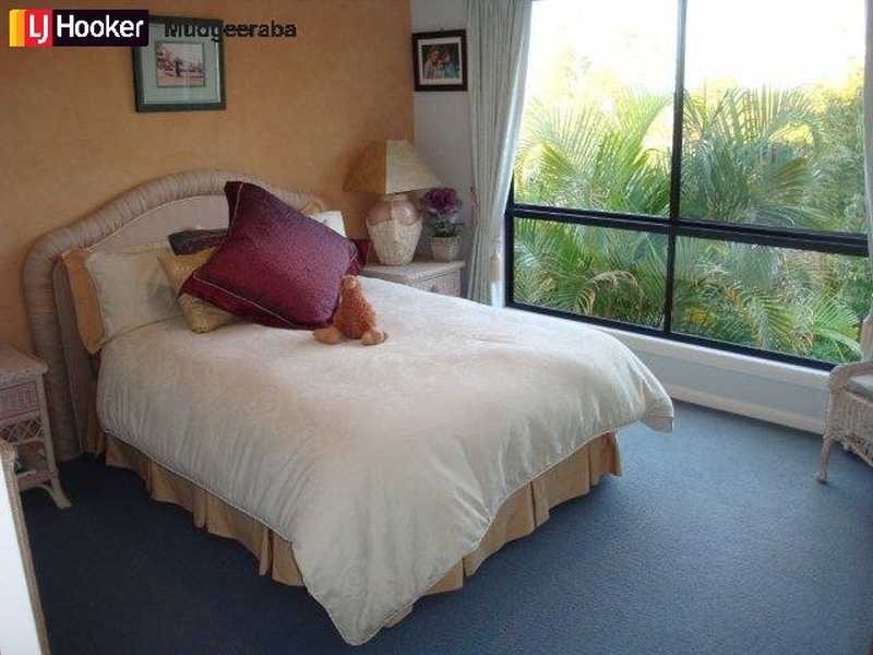 120 Strawberry Rd, Mudgeeraba QLD 4213