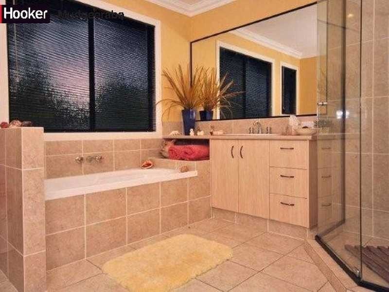 120 Strawberry Rd, Mudgeeraba QLD 4213