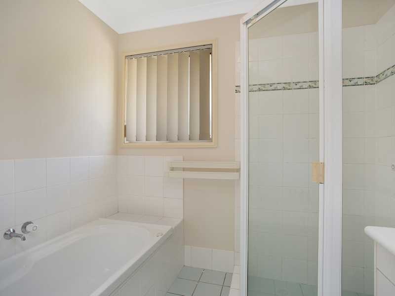 40 Langport Parade, Mudgeeraba QLD 4213