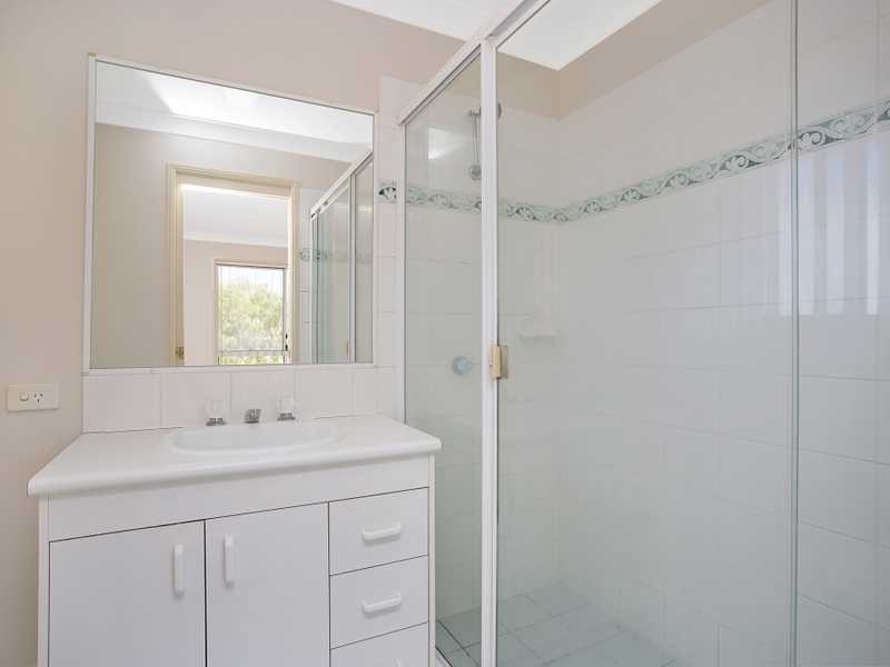 40 Langport Parade, Mudgeeraba QLD 4213