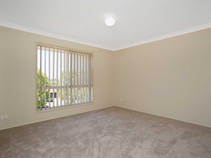 40 Langport Parade, Mudgeeraba QLD 4213