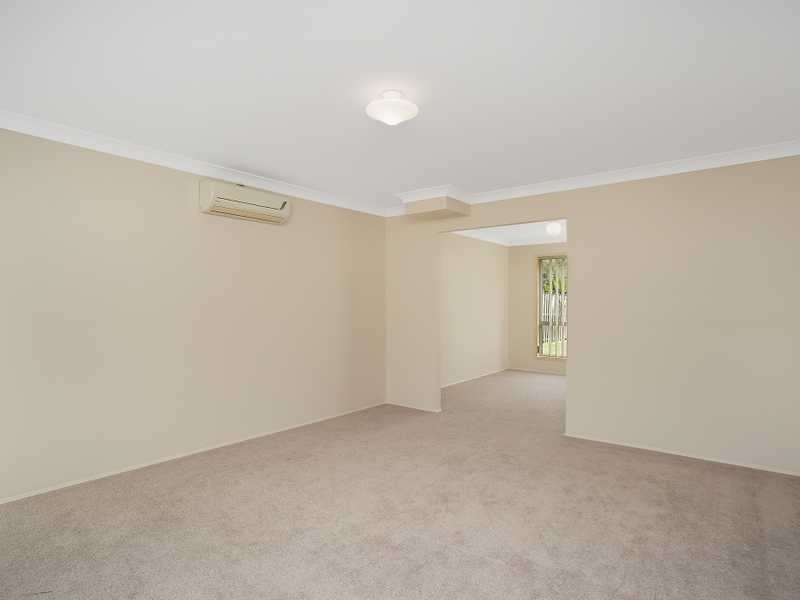 40 Langport Parade, Mudgeeraba QLD 4213