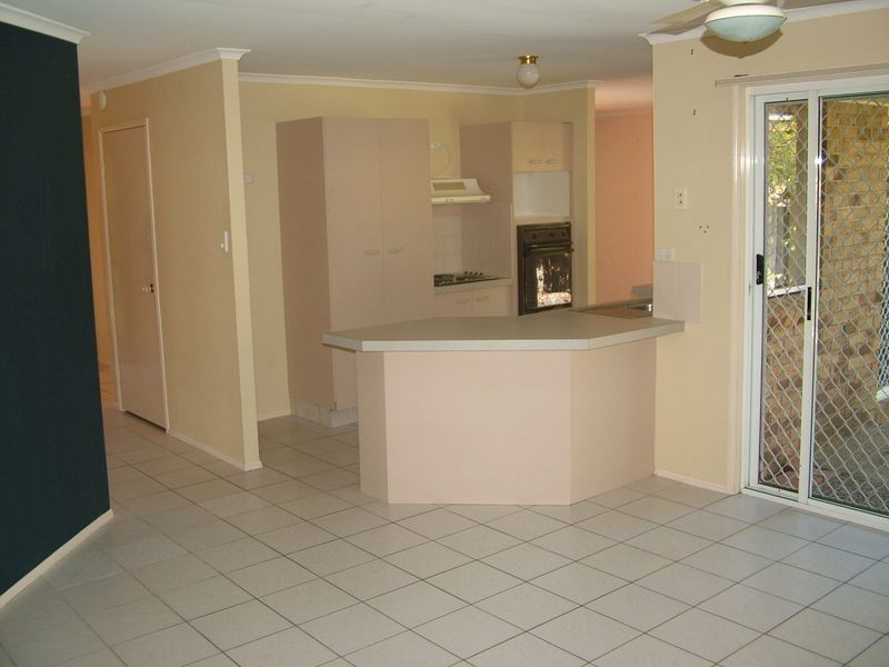 27 Parklake Drive, Mudgeeraba QLD 4213