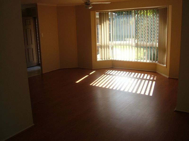 27 Parklake Drive, Mudgeeraba QLD 4213