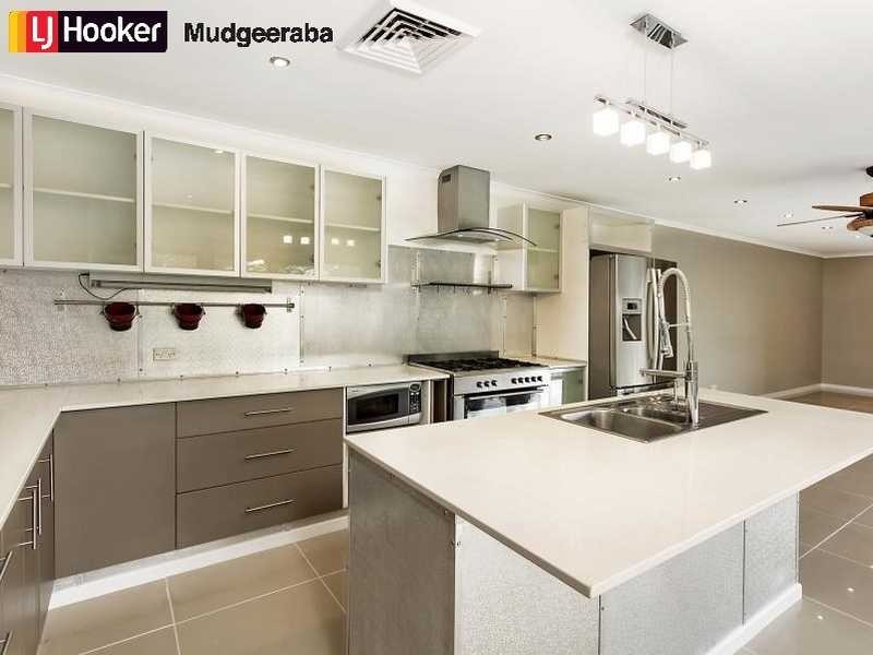 39 Strawberry Road, Mudgeeraba QLD 4213
