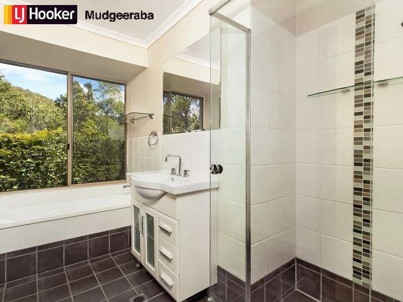 39 Strawberry Road, Mudgeeraba QLD 4213