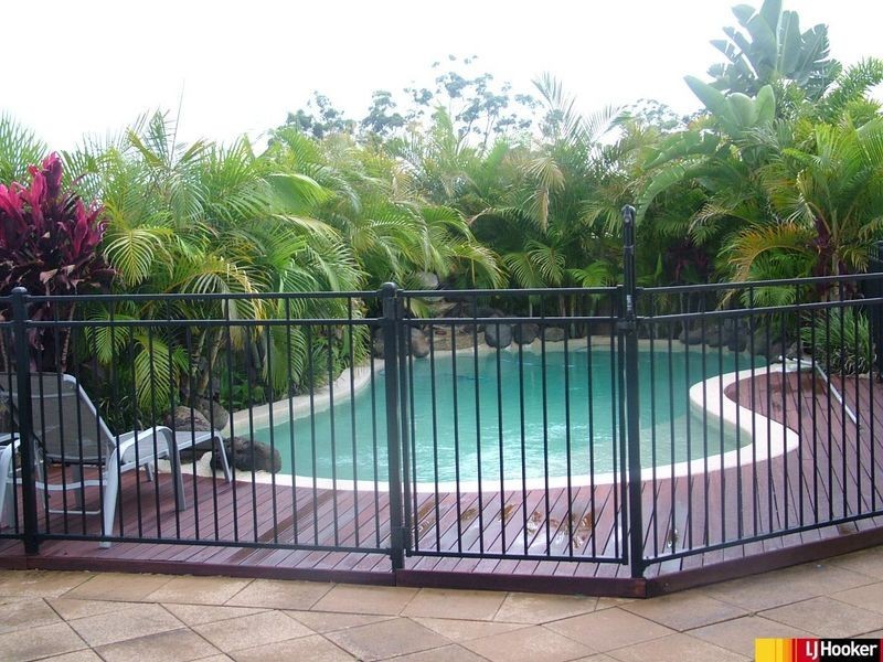 3 Brennan Close, Maudsland QLD 4210