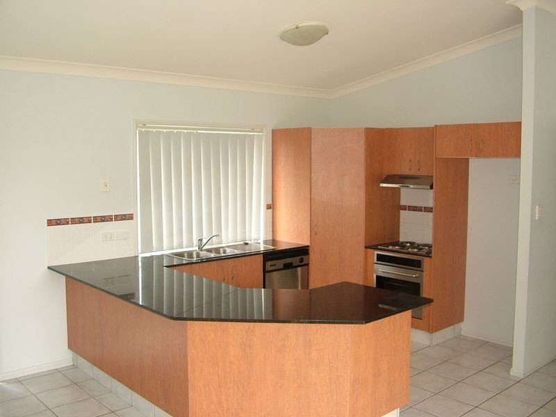 10 Caz Court, Upper Coomera QLD 4209