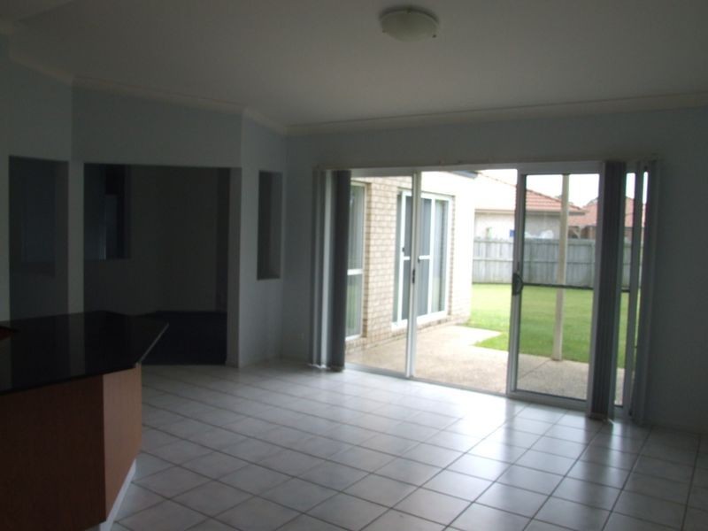 10 Caz Court, Upper Coomera QLD 4209