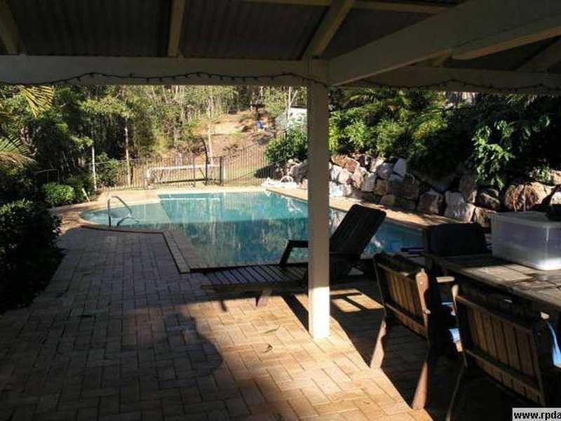 @ Glenrowan Drive, Tallai QLD 4213