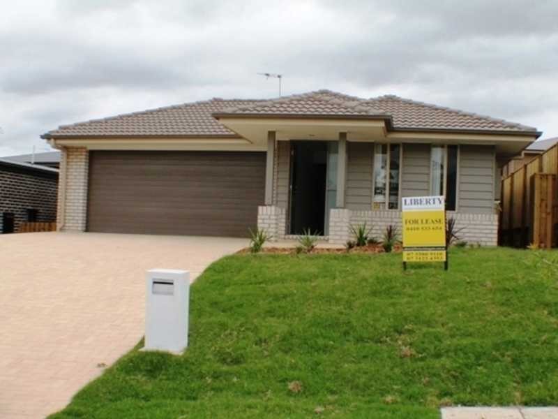 44 Kenneth Drive, Augustine Heights QLD 4300