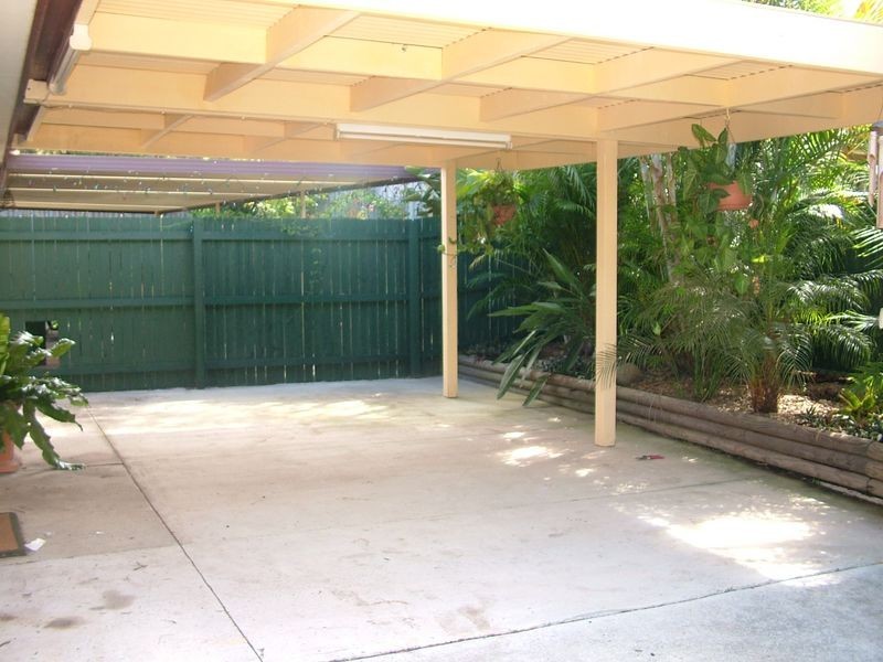 1/10 Oscar Court, Oxenford QLD 4210