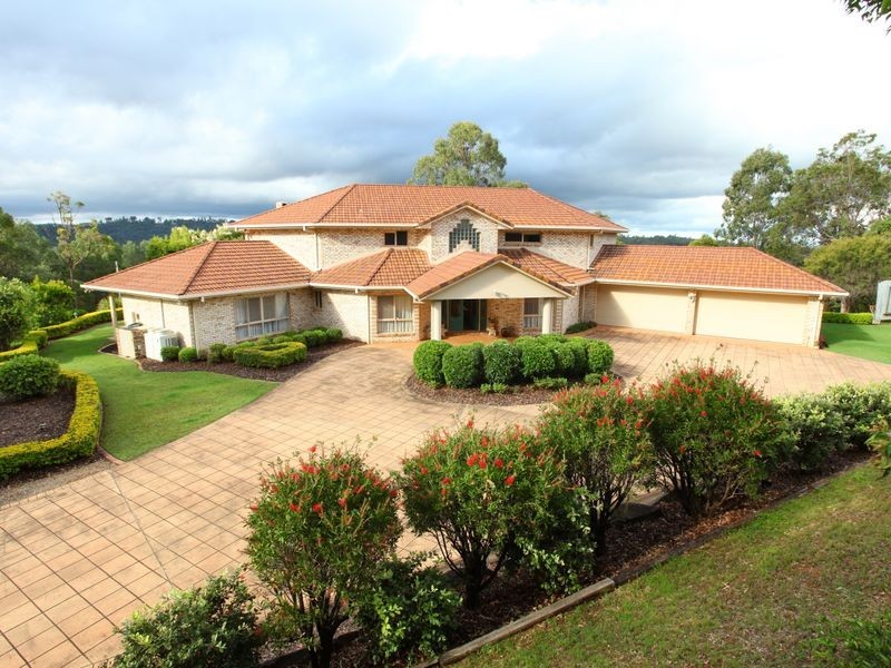 30 The Panorama, Tallai QLD 4213