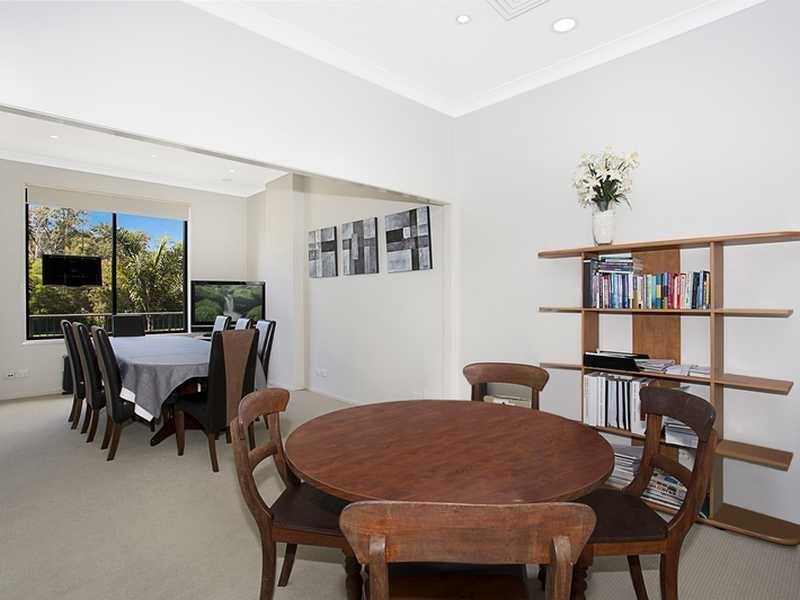 17/340 Scottsdale Drive, Robina QLD 4226