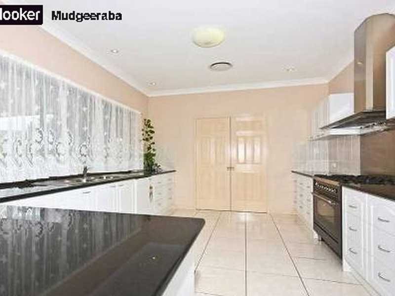 1 Imfeld Court, Tallai QLD 4213