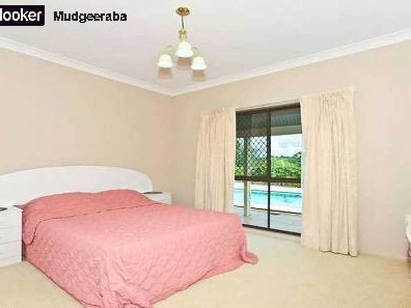 1 Imfeld Court, Tallai QLD 4213