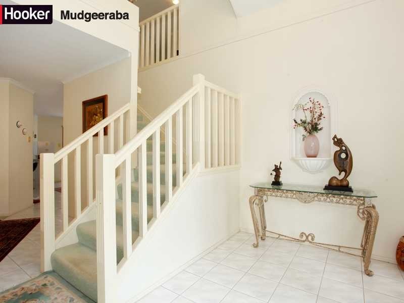 14 Highgate Lane, Robina QLD 4226