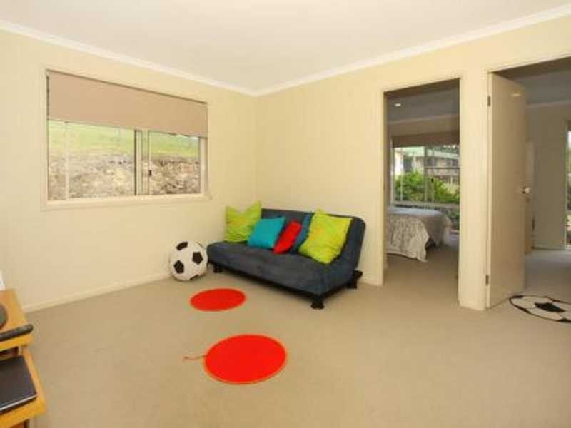 26 Gardenia Drive, Bonogin QLD 4213