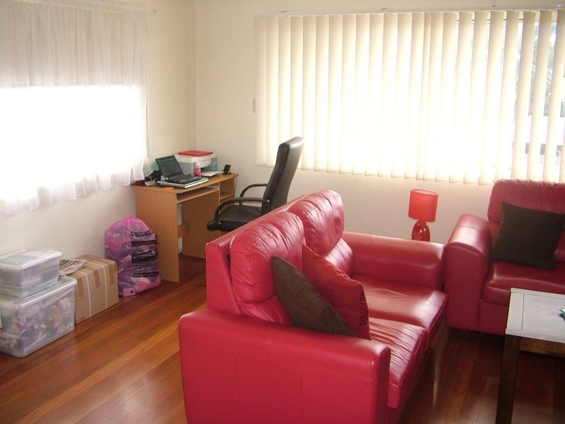 29 Ashgrove Avenue, Runaway Bay QLD 4216