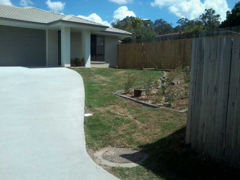 14 Lucinda Court, Chuwar QLD 4306