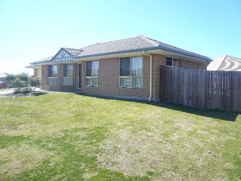 33 Baden Jones Way, Booval QLD 4304