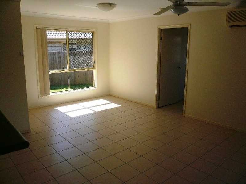 33 Baden Jones Way, Booval QLD 4304