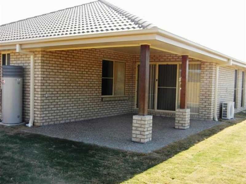 10 Charlton Crescent, Ormeau QLD 4208