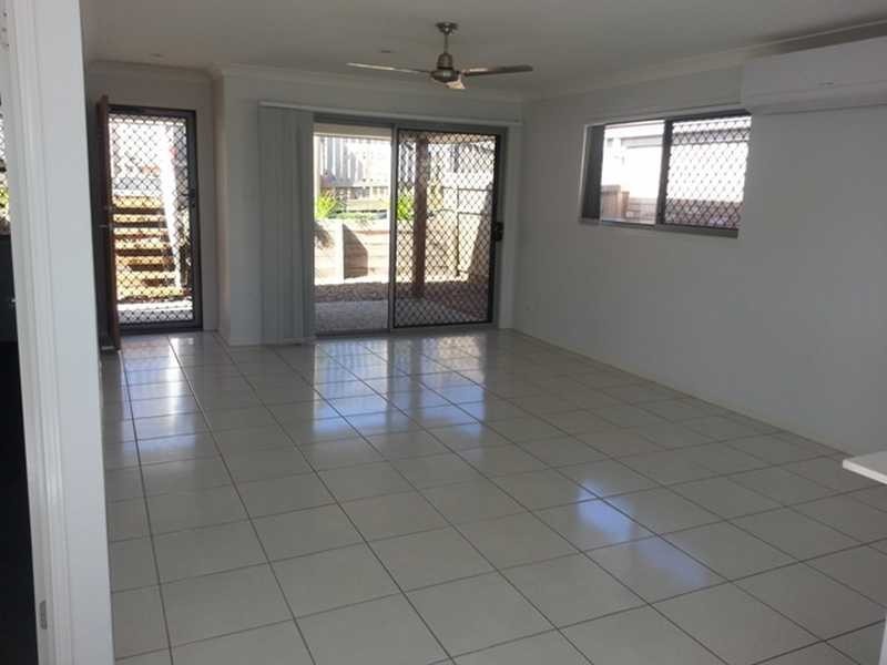 49 Damian Leeding Way, Upper Coomera QLD 4209