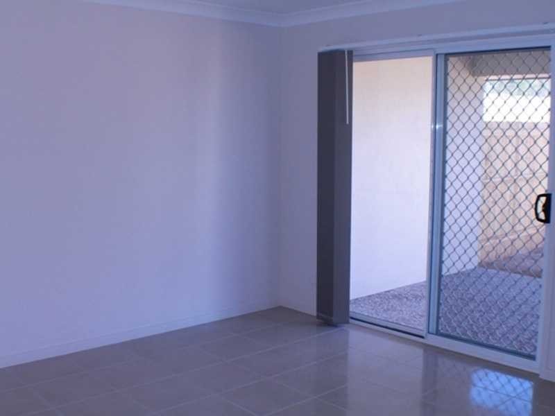 2/41 Essex Street, Karalee QLD 4306