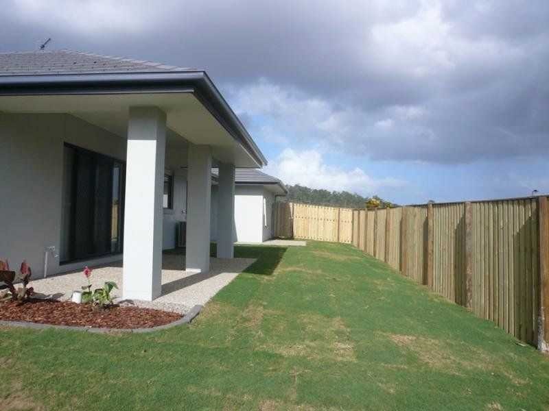 5 Garawarra Crescent, Upper Coomera QLD 4209