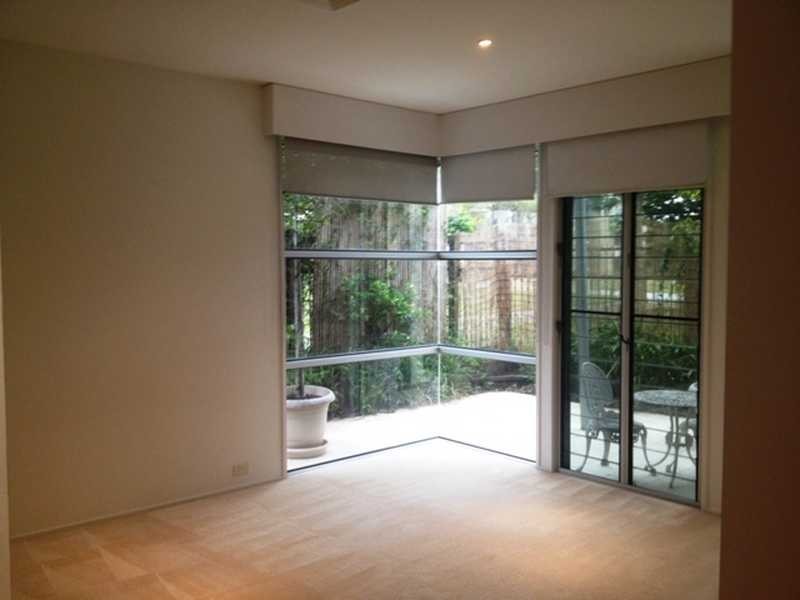 1/11 Cezaire Avenue, Varsity Lakes QLD 4227