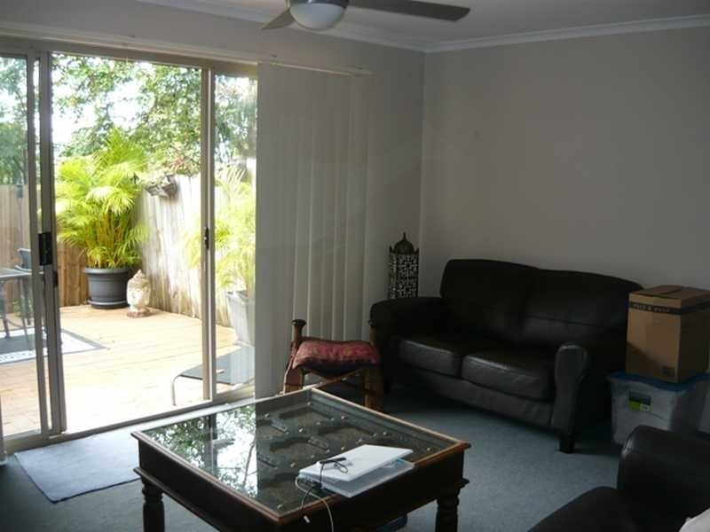 5/4 Sherwood Close, Mudgeeraba QLD 4213