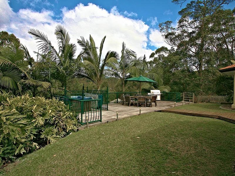 37 Ferny Ridge Court, Bonogin QLD 4213