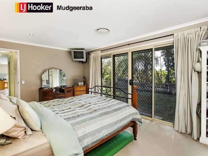 7 Pauline Place, Highland Park QLD 4211