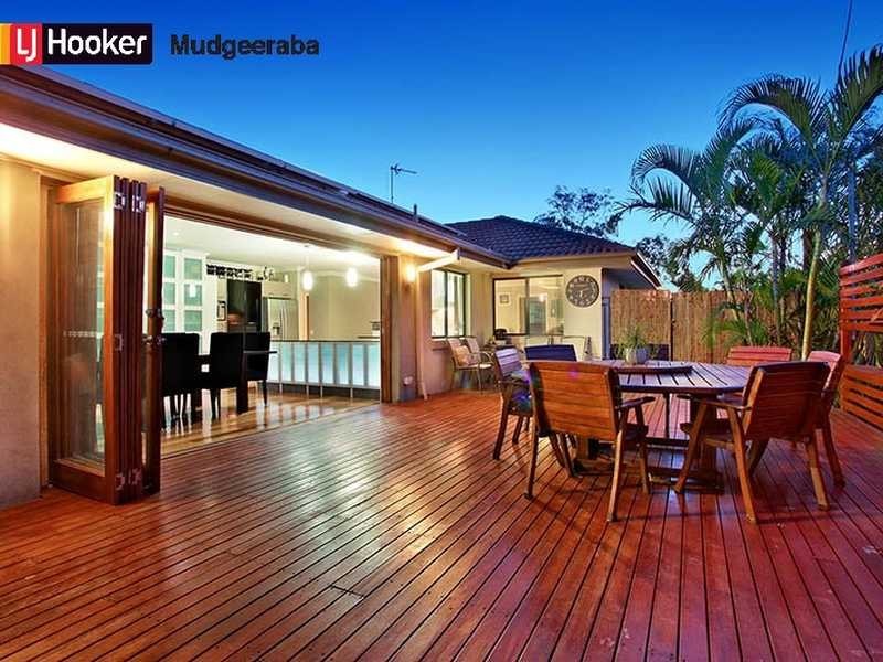 3 Northpoint Close, Robina QLD 4226