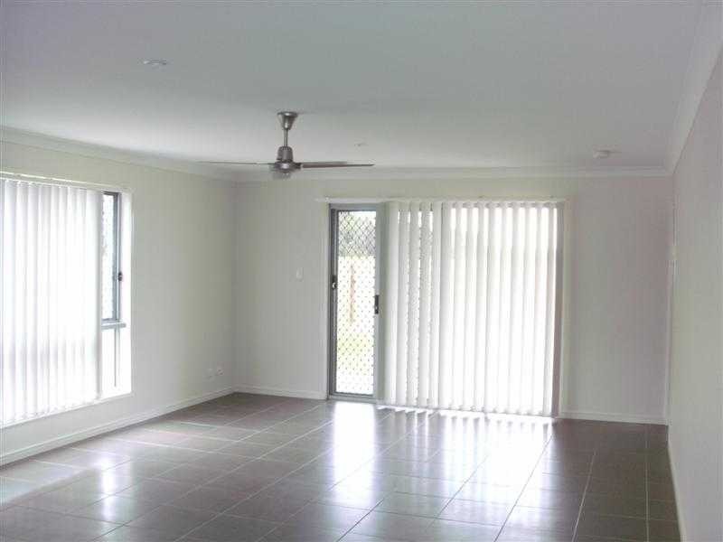 67/19 Santa Barbra Road, Hope Island QLD 4212