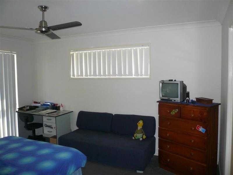 38 Carnarvon Crescent, Waterford QLD 4133