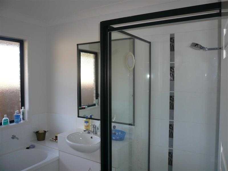 38 Carnarvon Crescent, Waterford QLD 4133