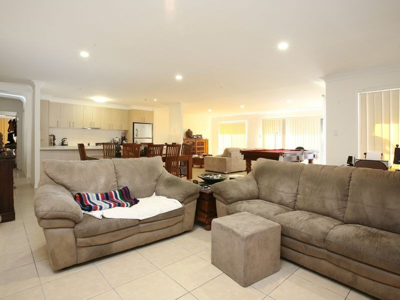 11 Brilliant Lane, Coomera QLD 4209