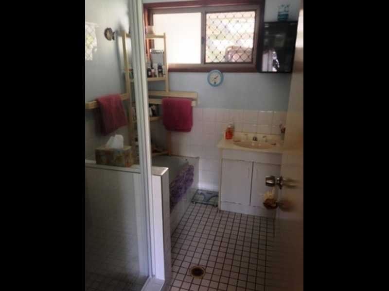 13 Studio Drive, Oxenford QLD 4210