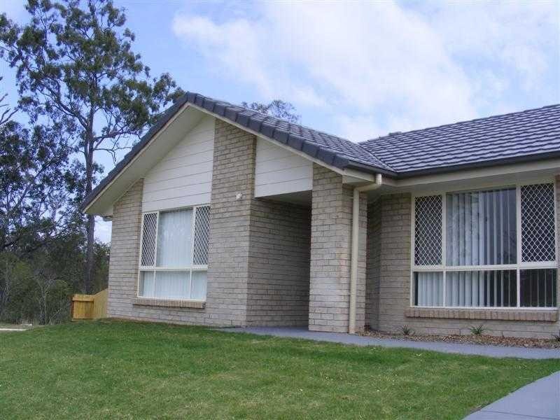 2 Lukin Court, Brassall QLD 4305