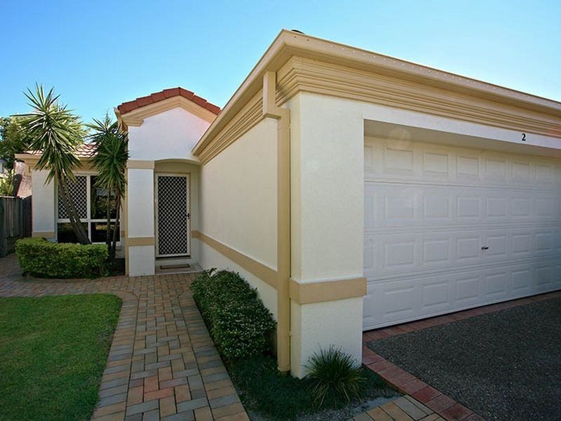 2/2 Langport Parade, Mudgeeraba QLD 4213